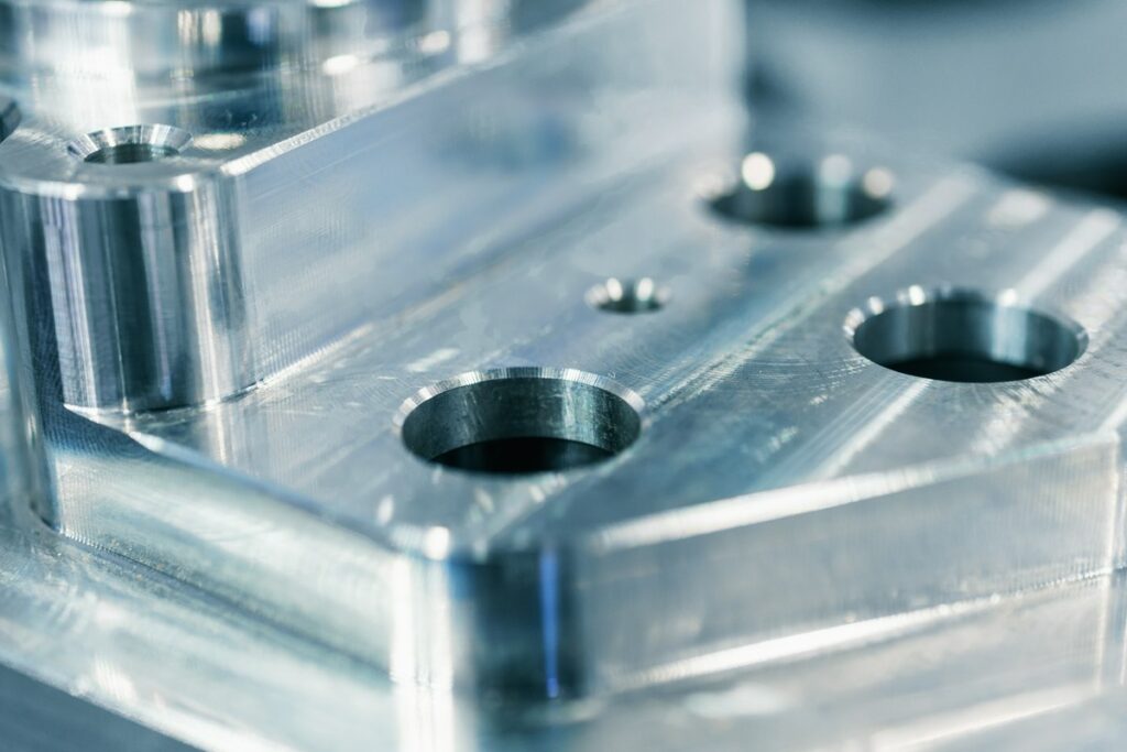Jakie są techniki polerowania aluminium? Porównanie różnych możliwości